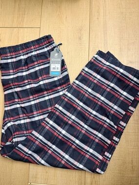 Beverly Hills Polo Club Plaid Lounge Pants in Navy, Red & White